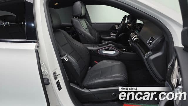 Mercedes-Benz GLE-Class 2022 — ფოტო 11/20