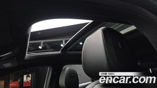 Mercedes-Benz GLE-Class 2022 — ფოტო 18/20