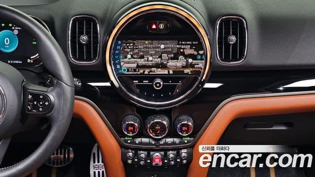 Mini Cooper S Countryman 2021 — ფოტო 14/20