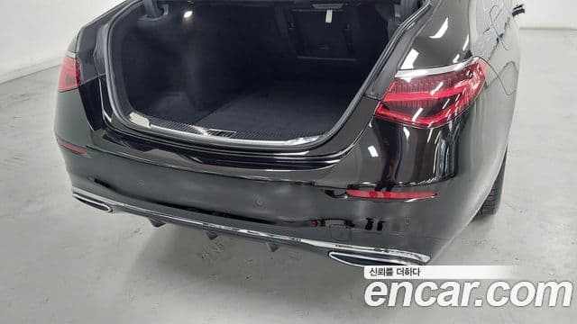 Mercedes-Benz S-Class 2021 — Фото 11/20
