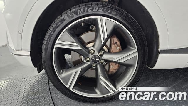 Genesis GV80 2023 — Şəkil 5/20