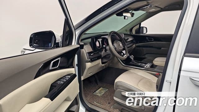 Kia Carnival 2021 — Şəkil 11/20