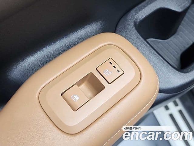 Hyundai Santa Fe 2023 — Şəkil 19/20
