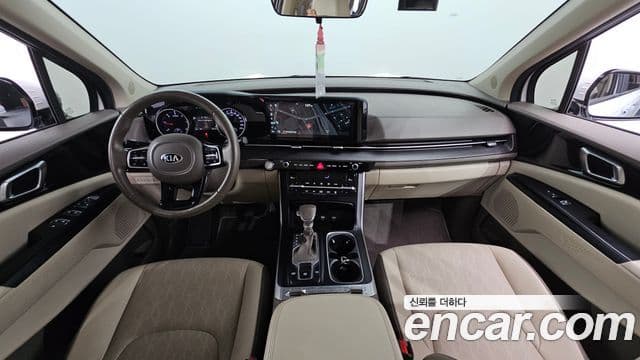 Kia Carnival 2020 — ფოტო 9/20
