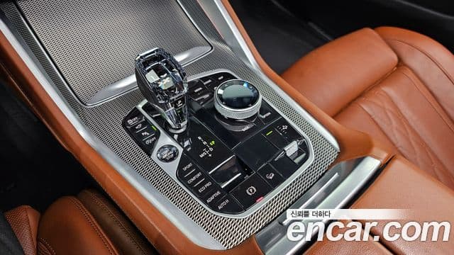 BMW X6 2021 — Şəkil 8/20