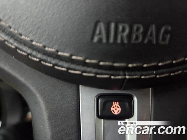 BMW X6 2021 — Photo 35/37