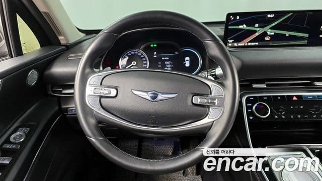 Genesis GV80 2020 — ფოტო 13/20