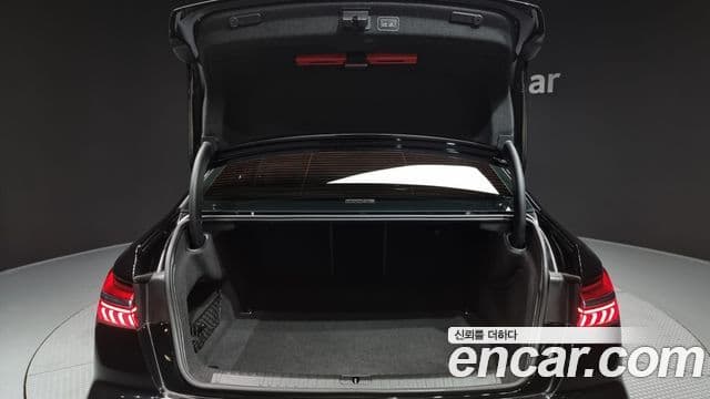 Audi A6 2023 — Photo 13/20