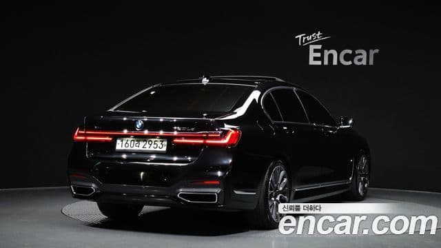 BMW 7 Series 2020 — Şəkil 7/20