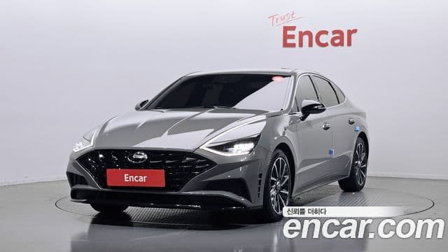 Hyundai Sonata 2022 — ფოტო 1/20