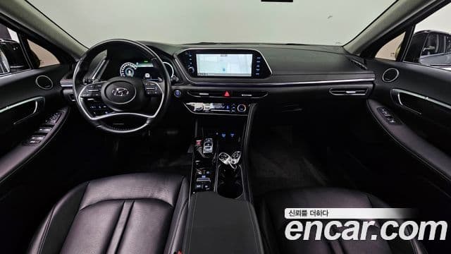 Hyundai Sonata 2022 — ფოტო 7/20
