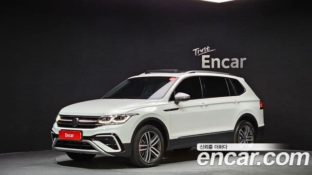 Volkswagen Tiguan Allspace 2023 — Photo 3/20