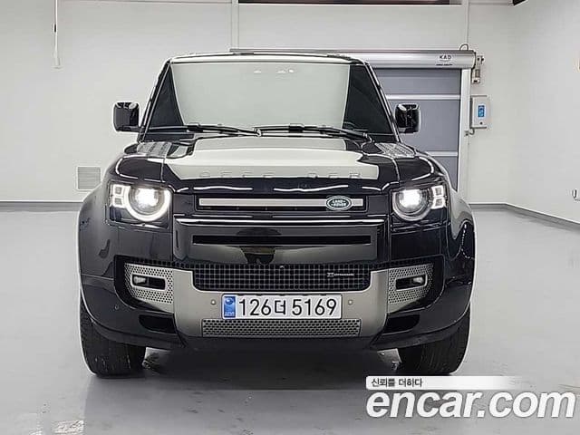 Land Rover Defender 2021 — Şəkil 16/17