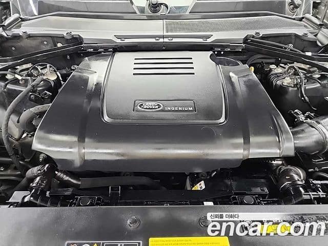Land Rover Defender 2021 — Şəkil 8/17