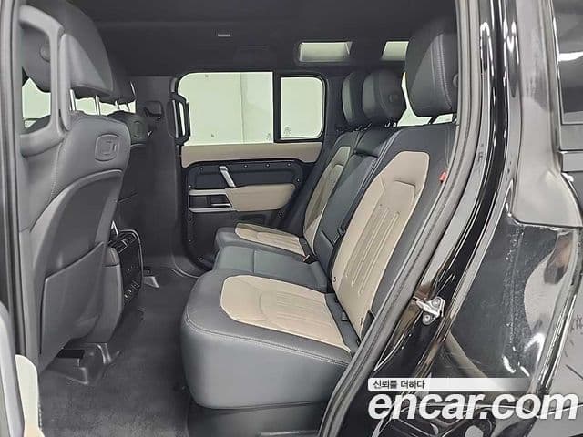 Land Rover Defender 2021 — Şəkil 12/17