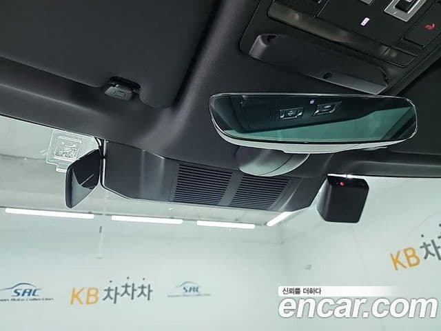 Land Rover Defender 2021 — Şəkil 15/17