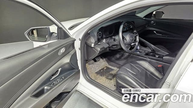 Hyundai The New Avante Hybrid 2022 — ფოტო 20/20