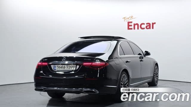 Mercedes-Benz S-Class 2022 — ფოტო 2/20