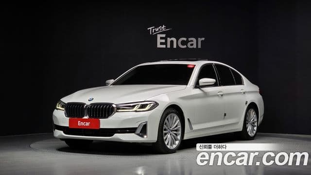 BMW 5 Series 2023 — Şəkil 1/20