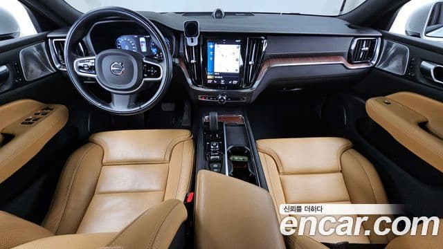 Volvo V60 Cross Country 2021 — Şəkil 6/20