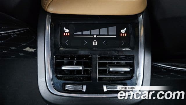 Volvo V60 Cross Country 2021 — Şəkil 18/20