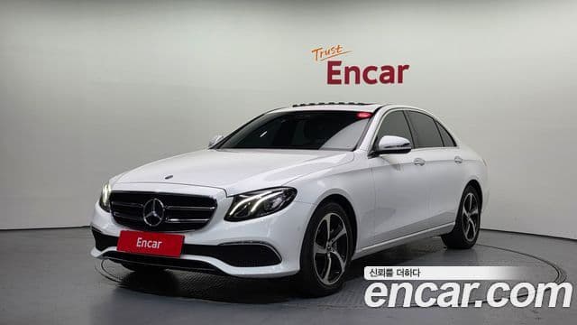 Mercedes-Benz E-Class 2020 — Şəkil 1/20