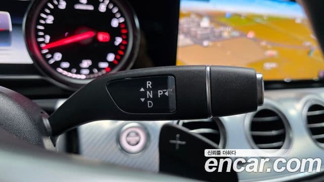Mercedes-Benz E-Class 2020 — Şəkil 9/20