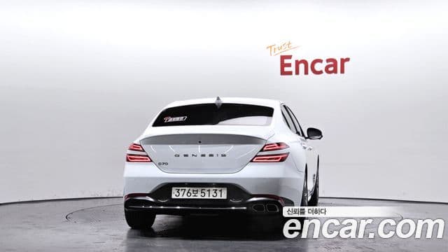Genesis G70 2022 — Photo 19/20