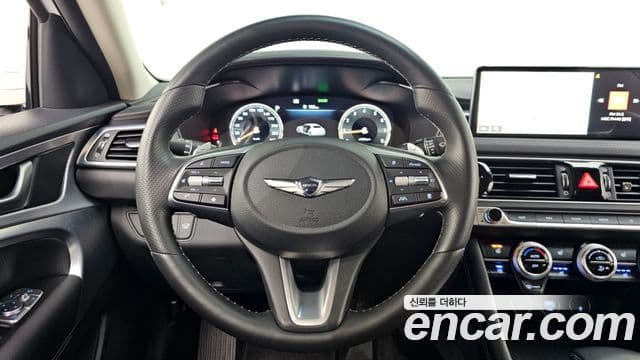 Genesis G70 2022 — Photo 11/20