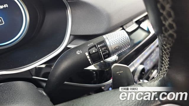 Genesis Electrified G80 2020 — Şəkil 18/20