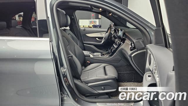 Mercedes-Benz GLC-Class 2020 — Şəkil 10/20
