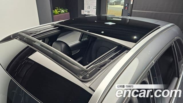 Mercedes-Benz GLC-Class 2020 — Şəkil 18/20