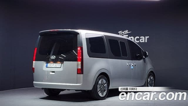 Hyundai Staria 2025 — ფოტო 2/20