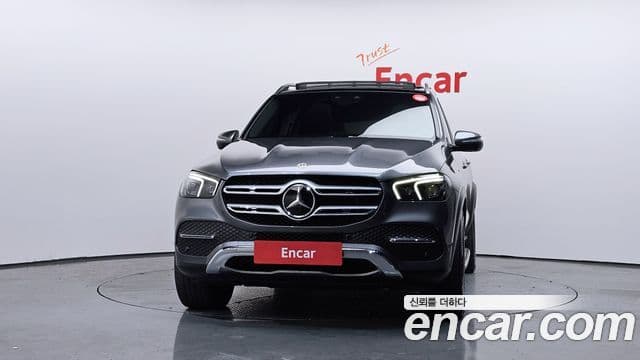 Mercedes-Benz GLE-Class 2021 — Şəkil 12/20