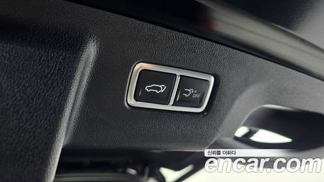 Kia Sorento 2025 — ფოტო 18/20