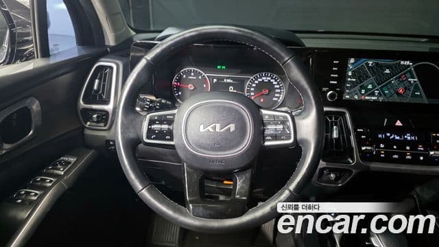 Kia Sorento 2022 — ფოტო 13/20