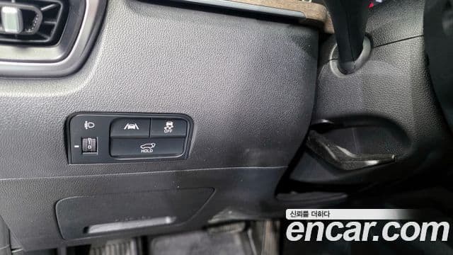 Kia Sorento 2022 — ფოტო 15/20