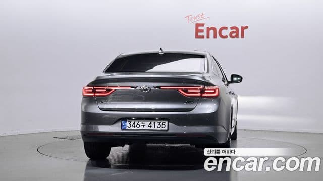 Renault Samsung SM6 2021 — ფოტო 15/20