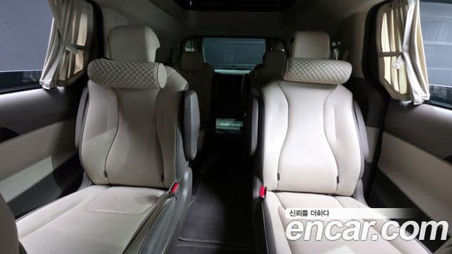 Kia Carnival 2022 — Şəkil 12/20
