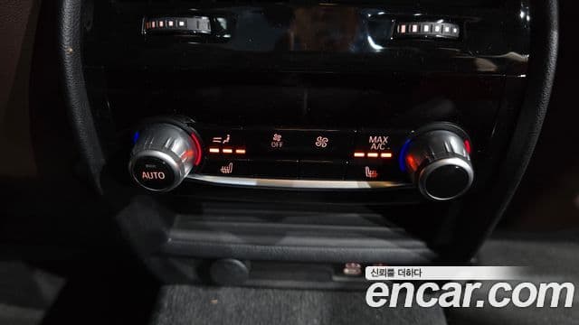 BMW 5 Series 2022 — ფოტო 7/20