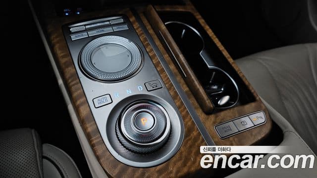 Genesis G80 2021 — ფოტო 12/20