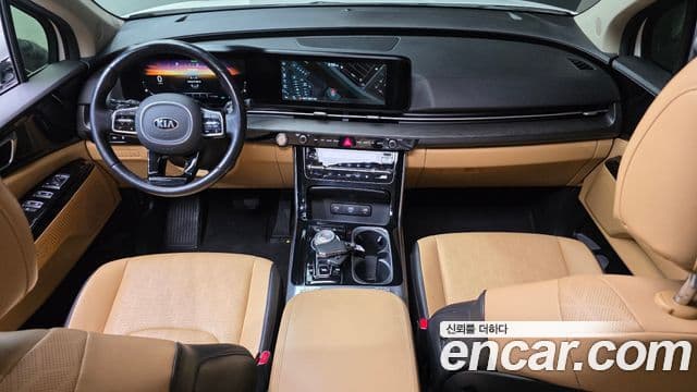 Kia Carnival 2020 — Фото 7/20