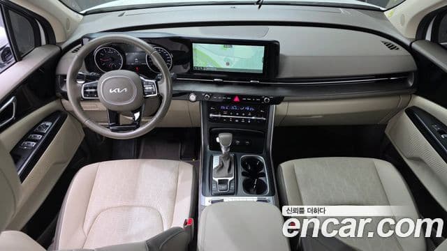 Kia Carnival 2023 — Şəkil 7/20
