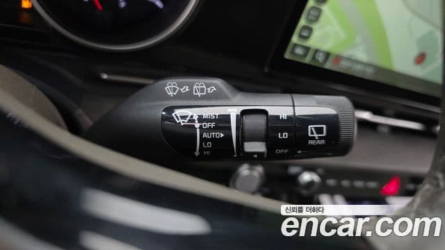 Kia Carnival 2023 — Şəkil 16/20