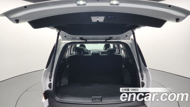 Hyundai Santa Fe 2023 — Şəkil 20/20