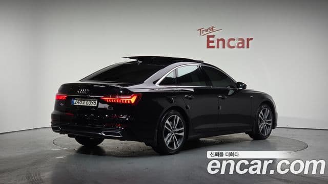 Audi A6 2022 — Şəkil 1/20