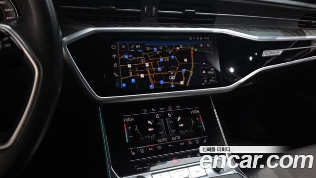 Audi A6 2022 — Şəkil 13/20