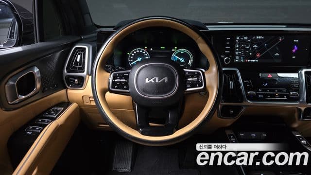 Kia Sorento 2022 — ფოტო 13/20