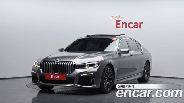 BMW 7 Series 2019 — Şəkil 13/20