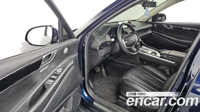 Genesis GV80 2021 — ფოტო 12/20